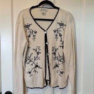 Vintage Epogee Cream Sweater with Black Embroidery